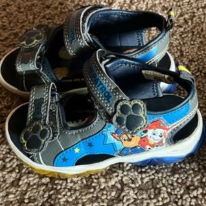 Paw patrol toddler sandals size 7 barley worn